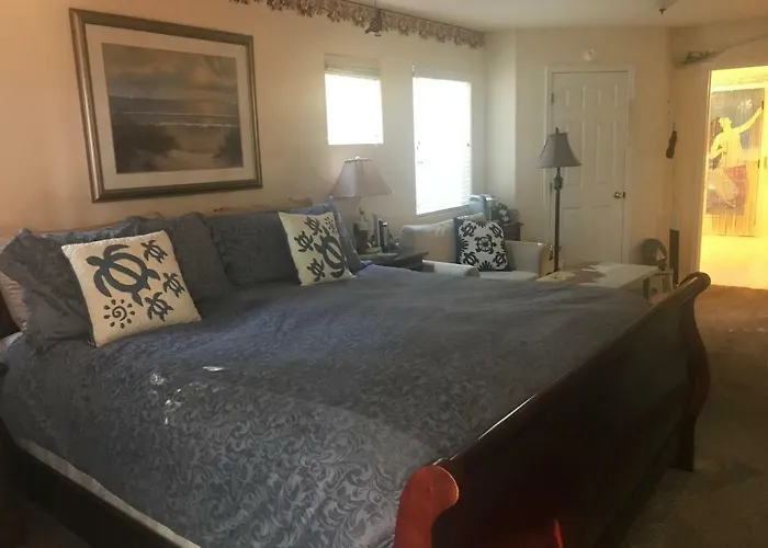 Her Castle Bed And BreakfastBed and Breakfast